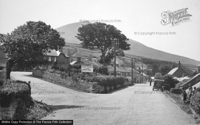 Photo of Clynnog Fawr, The Village c.1933