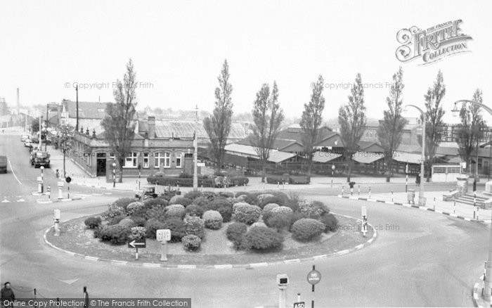 Photo of Coalville, The Roundabout c.1955