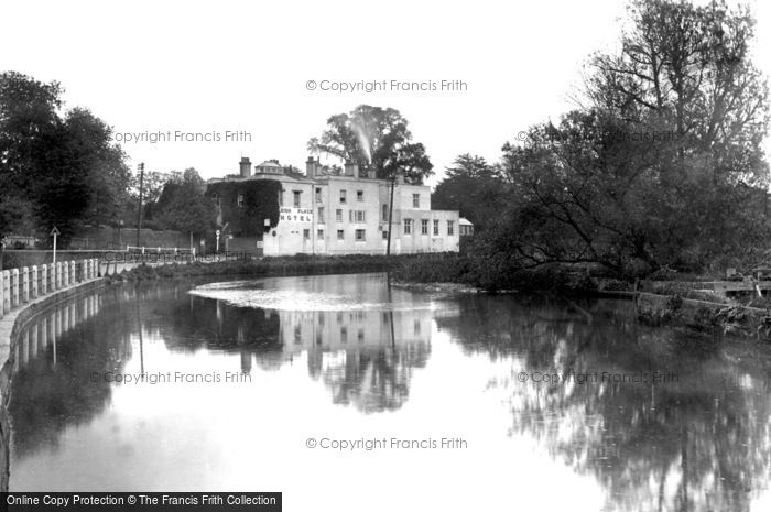 Photo of Cobham, 1925