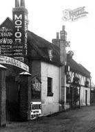 Garage 1911, Cobham