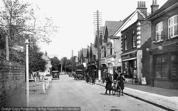 Photo of Cobham, High Street 1919