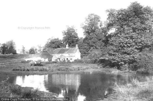 Photo of Cobham, Leigh Hill 1904