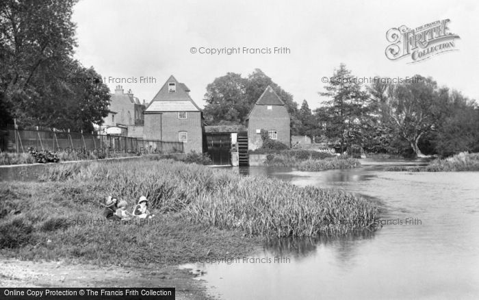 Photo of Cobham, Mill 1919