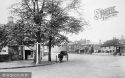 Street 1903, Cobham