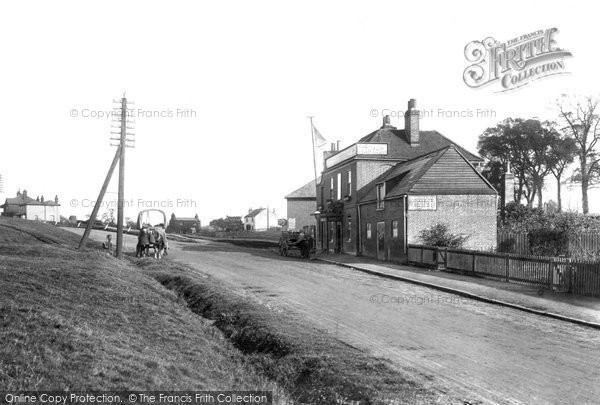 Photo of Cobham, Tartar Hill 1904