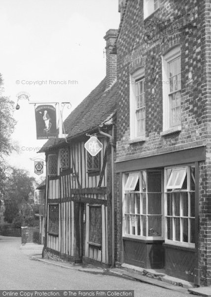 Photo of Cobham, The Leather Bottle c.1960