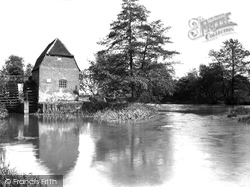 The Mill 1931, Cobham