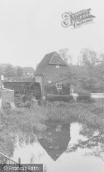 The Old Mill c.1955, Cobham