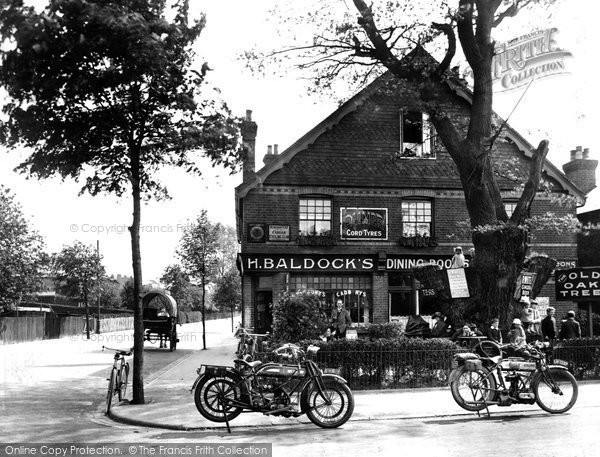 Photo of Cobham, The Old Oak Tree Restaurant c.1915