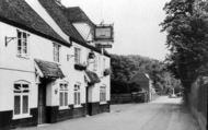 The Ship c.1960, Cobham