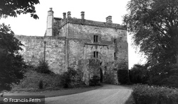 Castle Entrance c.1960, Cockermouth