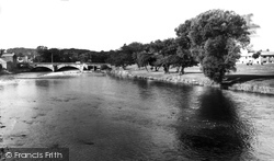 The River Cocker c.1960, Cockermouth
