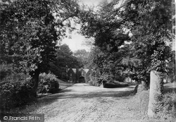 Lodge 1894, Cockington