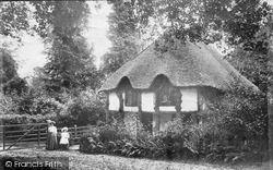 Lodge 1907, Cockington