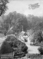 Village 1901, Cockington