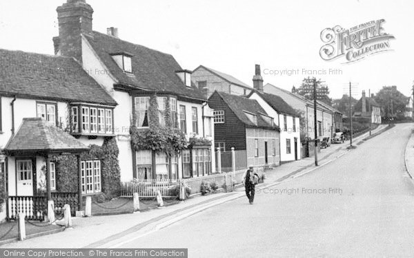Photo of Coggeshall, Grange Hill c.1955