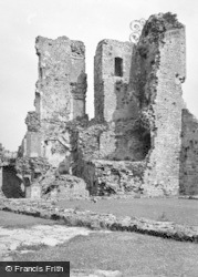 Castle 1953, Coity