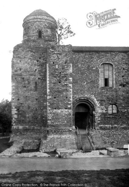 Photo of Colchester, Castle Entrance 1934