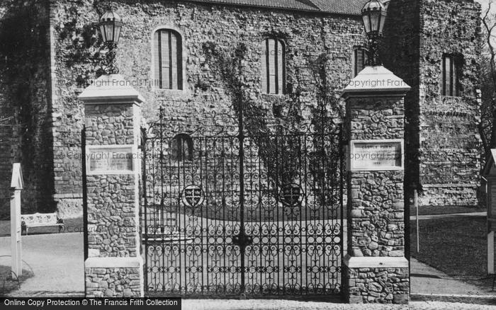Photo of Colchester, Castle Gates 1892