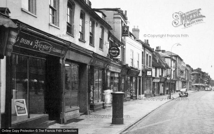 Photo of Colchester, Crouch Street c.1955