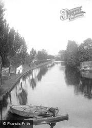 On The River Colne 1895, Colchester