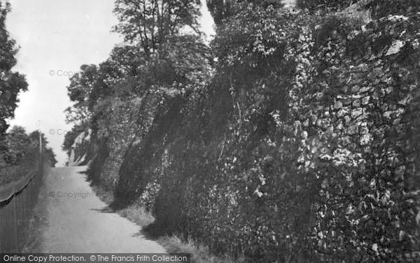 Photo of Colchester, Park, Roman Wall 1921
