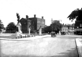 War Memorial 1934, Colchester