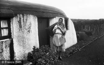 Coldingham, A Scottish Fish Wife and Crofter's Cottage c1932