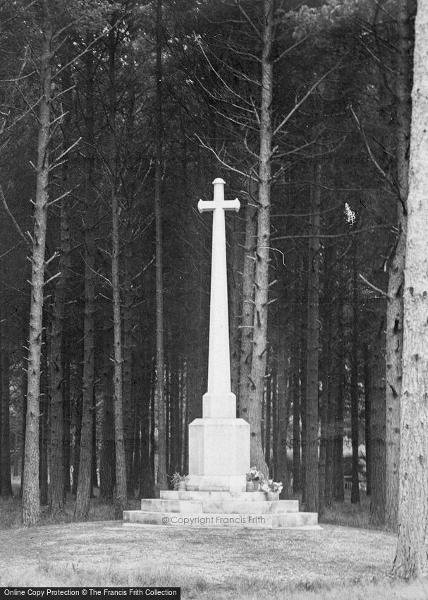 Colehill, the War Memorial 1923
