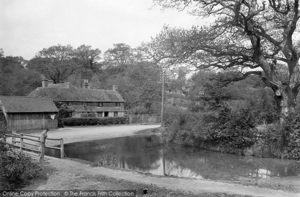Photo of Colemans Hatch, Newbridge 1928