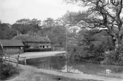 Newbridge 1928, Colemans Hatch