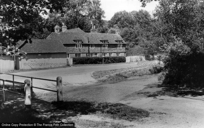 Photo of Colemans Hatch, Newbridge c.1965