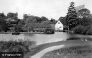 Newbridge Mill c.1955, Colemans Hatch