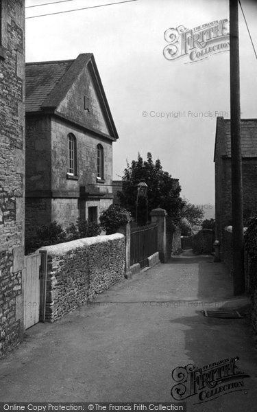Photo of Colerne, Chapel Path c.1930