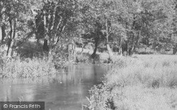 River Churn c.1960, Colesbourne