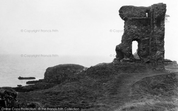 Photo of Collieston, Old Slains Castle 1950