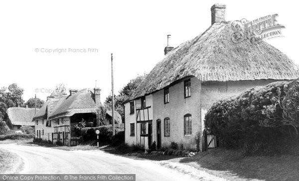 Photo of Collingbourne Ducis, The Village c.1955