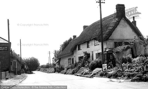 Photo of Collingbourne Kingston, The Village c.1955