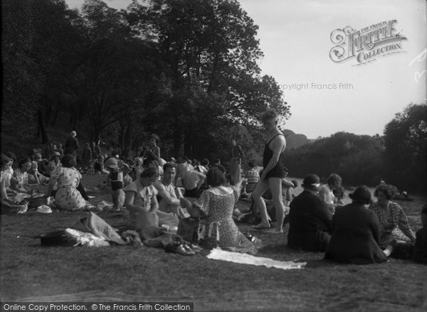 Photo of Collingham, The Lido c.1933