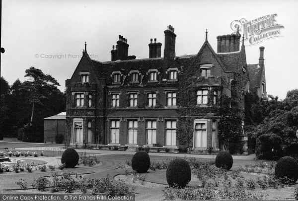 Photo of Coltishall, Horstead Hall c.1930