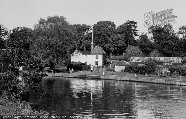Photo of Coltishall, The Anchor Hotel Moorings 1950