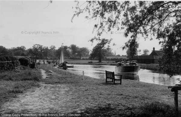 Photo of Coltishall, The River Bure From Anchor Hotel Grounds 1950