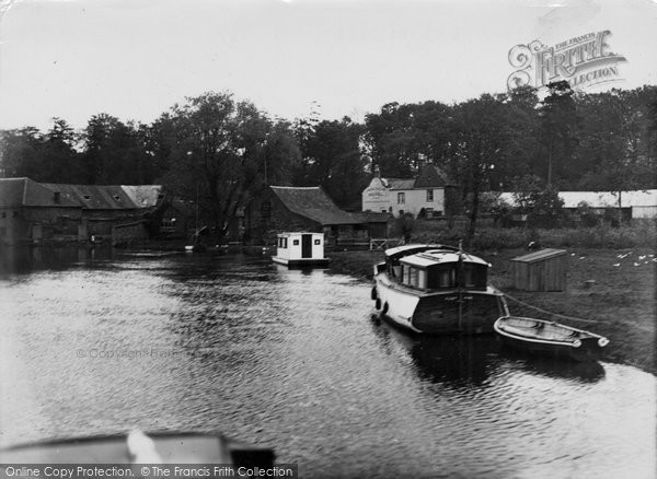 Photo of Coltishall, The River c.1931