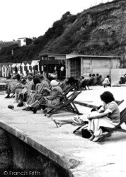 Deckchairs On The Seafront c.1955, Colwell Bay