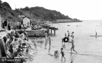 Colwell Bay, the Front c1955