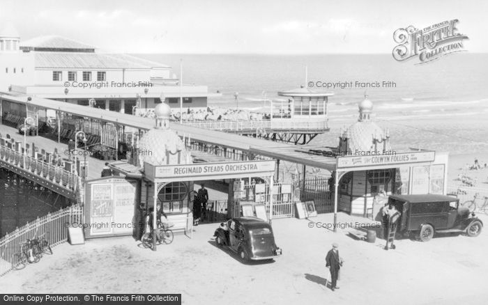 Photo of Colwyn Bay, Pier Entrance c.1950