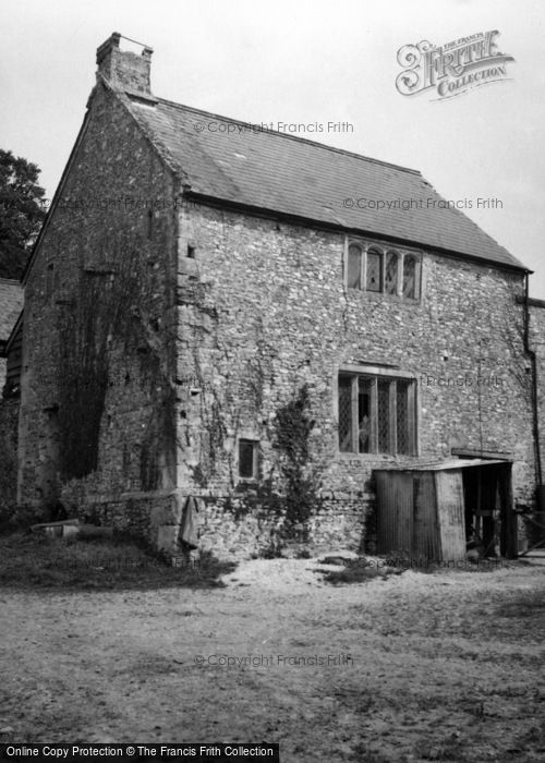 Photo of Colyton, Colcombe Castle 1958