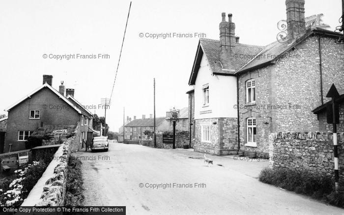Photo of Combe St Nicholas, The Green Dragon c.1960