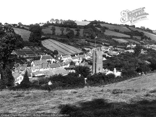 Photo of Combeinteignhead, The Village 1925