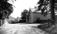The Spinner And Bergamot Inn c.1955, Comberbach